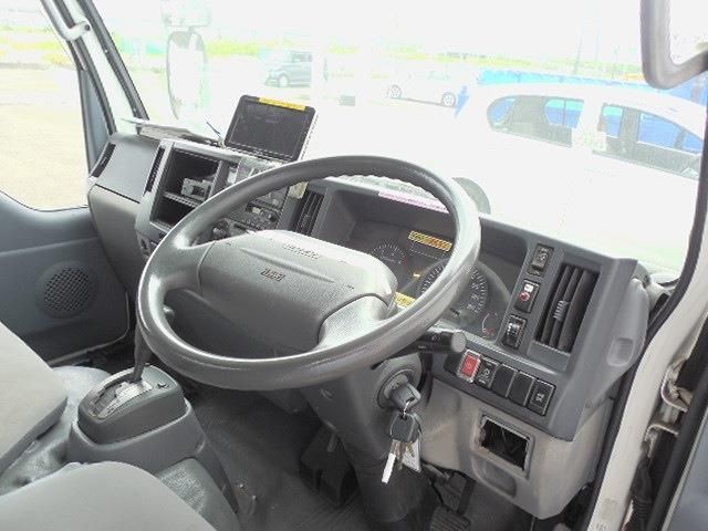 ISUZU ELF 2014