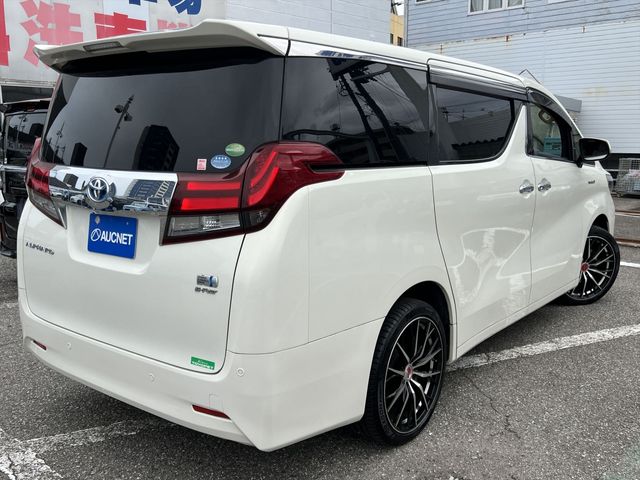TOYOTA ALPHARD hybrid 4WD 2017