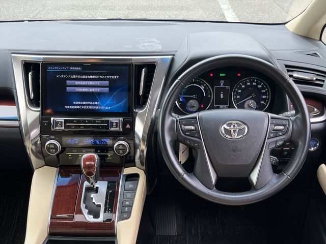 TOYOTA ALPHARD hybrid 4WD 2017