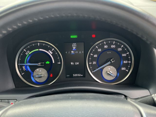 TOYOTA ALPHARD hybrid 4WD 2017