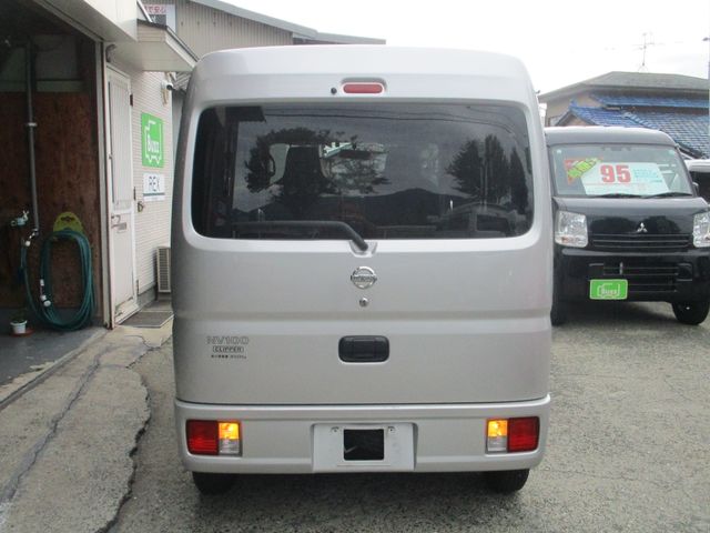 NISSAN NV100 CLIPPER 2023
