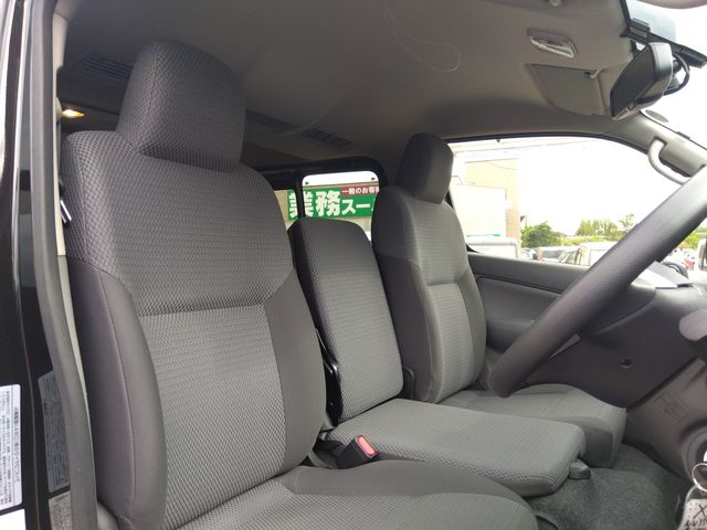 NISSAN NV350 CARAVAN 4WD 2021