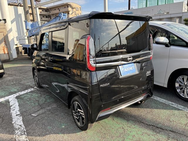 NISSAN ROOX 4WD 2024