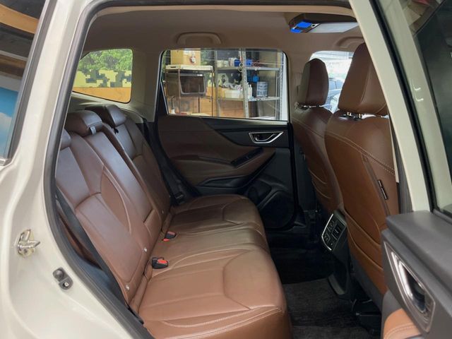 SUBARU FORESTER 2019