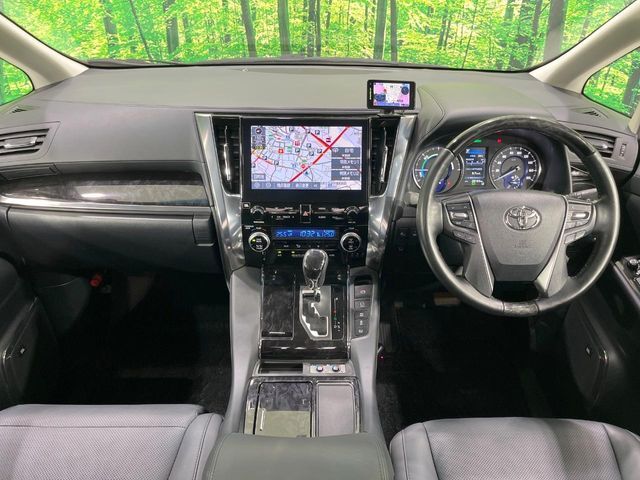 TOYOTA ALPHARD hybrid 4WD 2020