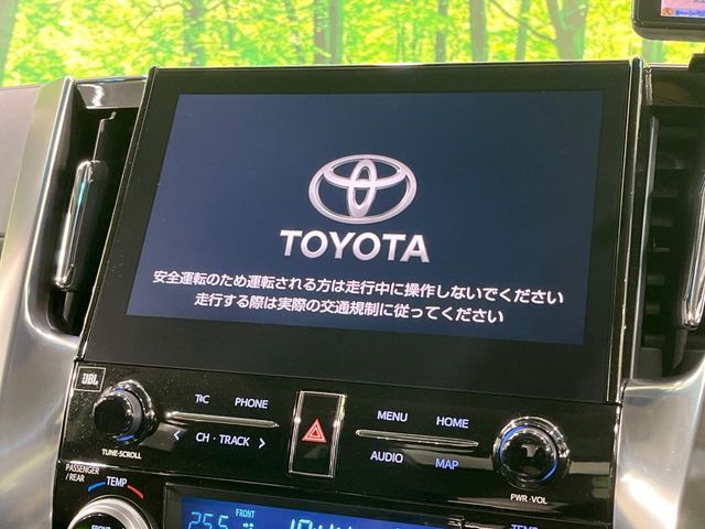 TOYOTA ALPHARD hybrid 4WD 2020