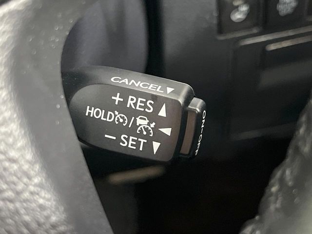 TOYOTA ALPHARD hybrid 4WD 2020