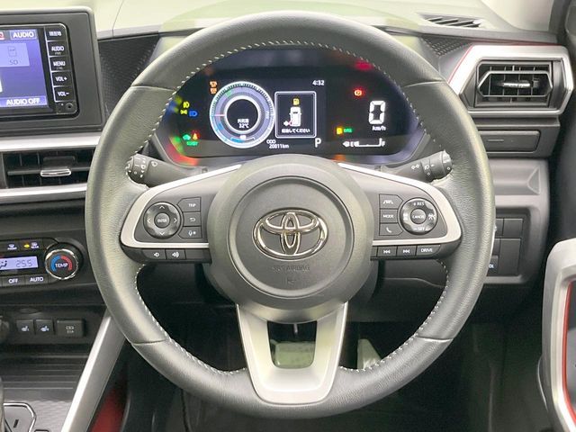 TOYOTA RAIZE HYBRID 2022