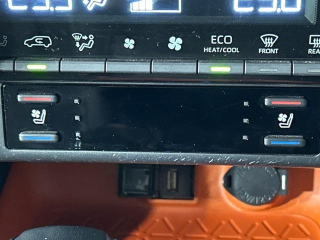 TOYOTA RAV4 4WD 2022