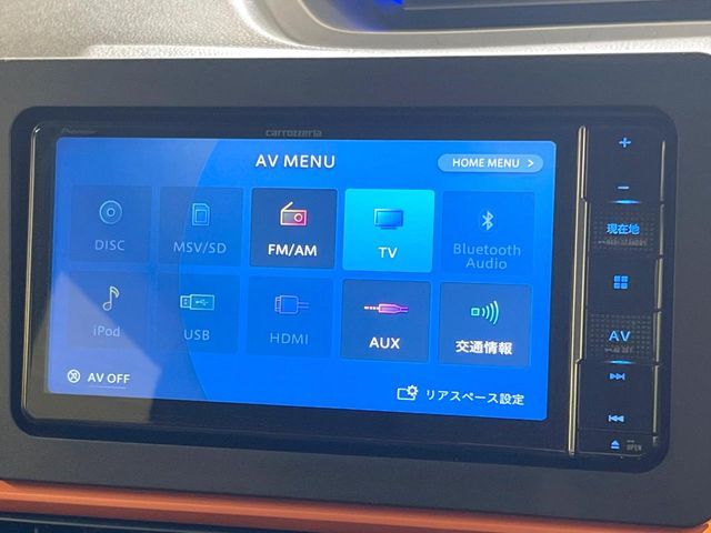 DAIHATSU TANTO FAN CROSS 2022