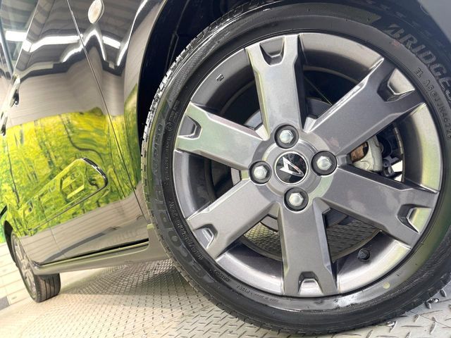 DAIHATSU TANTO FAN CROSS 2022