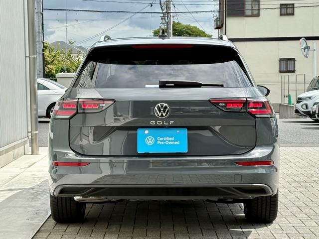 VOLKSWAGEN VOLKSWAGEN GOLF VARIANT 2025