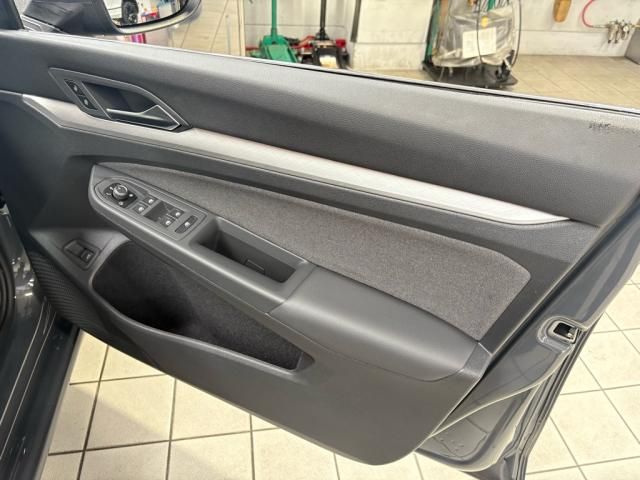 VOLKSWAGEN VOLKSWAGEN GOLF VARIANT 2025