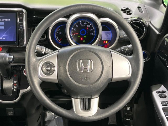 HONDA N BOX CUSTOM 2015