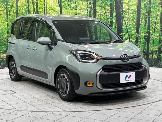 TOYOTA SIENTA HYBRID 2023