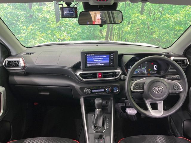 TOYOTA RAIZE HYBRID 2022