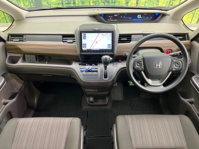 HONDA FREED 2017