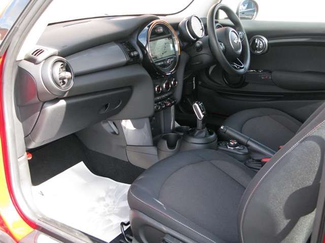 BMW MINI COOPER 2020
