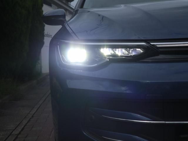 VOLKSWAGEN VOLKSWAGEN GOLF VARIANT 2025