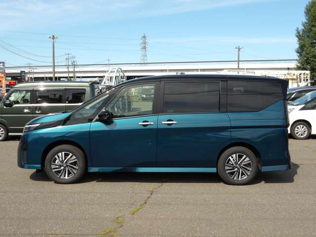 NISSAN SERENA  WG 4WD 2025
