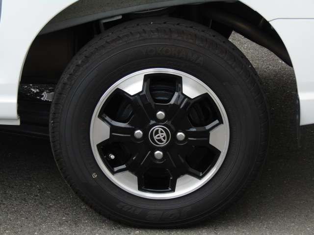 TOYOTA PIXIS van 4WD 2023