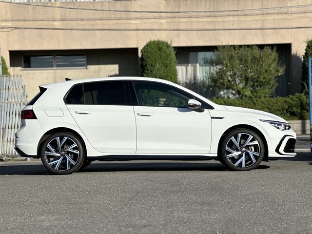 VOLKSWAGEN VOLKSWAGEN GOLF 2024