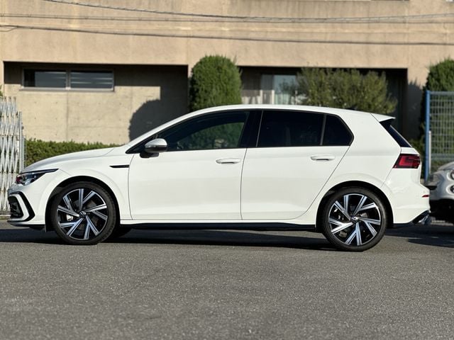 VOLKSWAGEN VOLKSWAGEN GOLF 2024