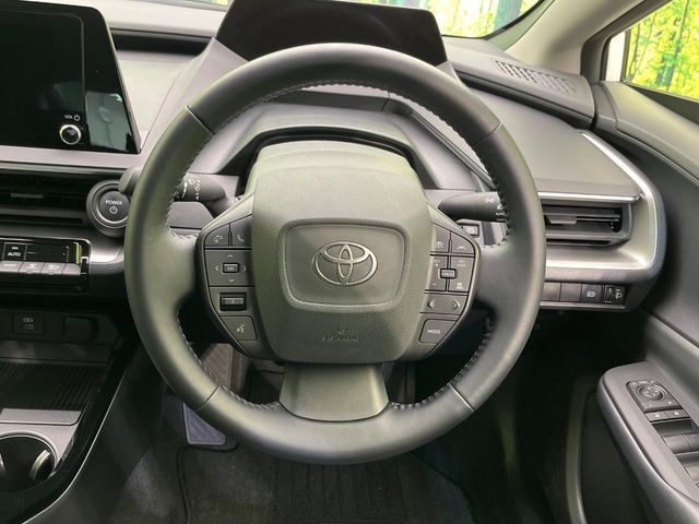 TOYOTA PRIUS 2023