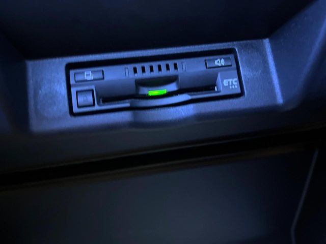 TOYOTA HARRIER 2WD 2018