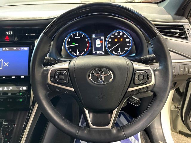 TOYOTA HARRIER 2WD 2018