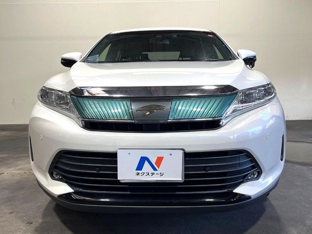 TOYOTA HARRIER 2WD 2018