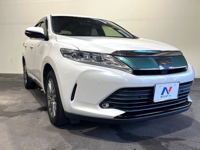 TOYOTA HARRIER 2WD 2018