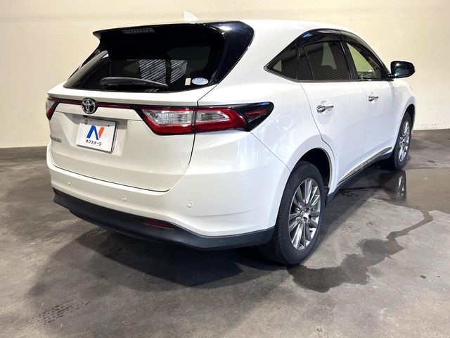 TOYOTA HARRIER 2WD 2018