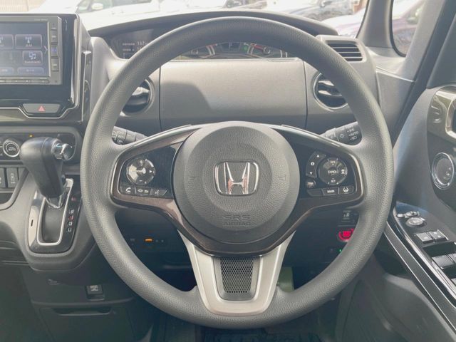 HONDA N BOX CUSTOM 2017