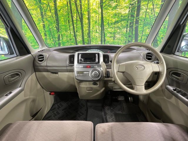 DAIHATSU TANTO 4WD 2010