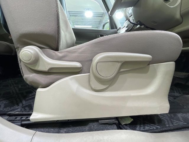 DAIHATSU TANTO 4WD 2010