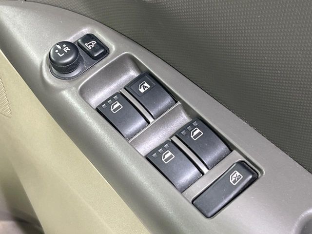 DAIHATSU TANTO 4WD 2010