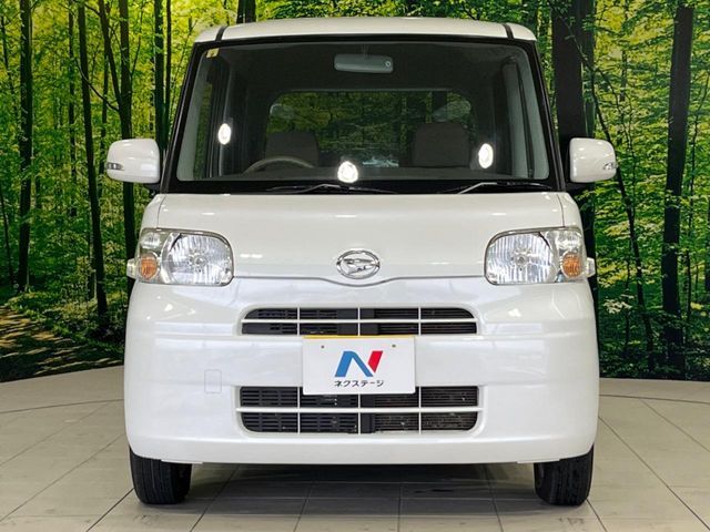 DAIHATSU TANTO 4WD 2010