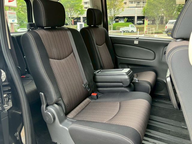 NISSAN SERENA  S-HYBRID 2015