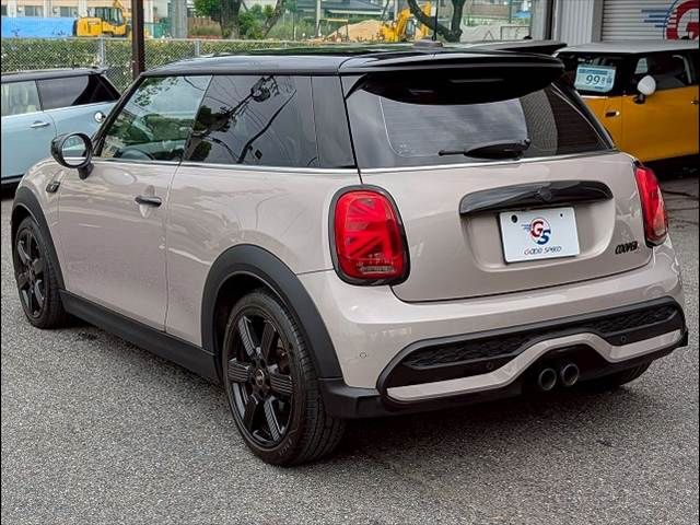 BMW MINI COOPER S 2022