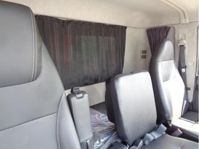 MITSUBISHI FUSOU FIGHTER 2023