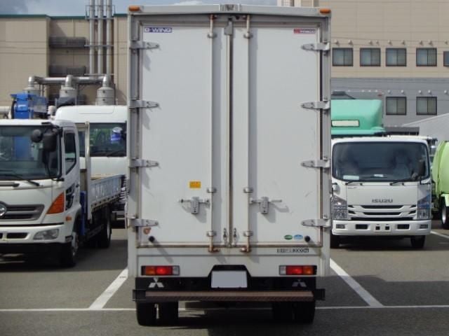 MITSUBISHI CANTER 2018