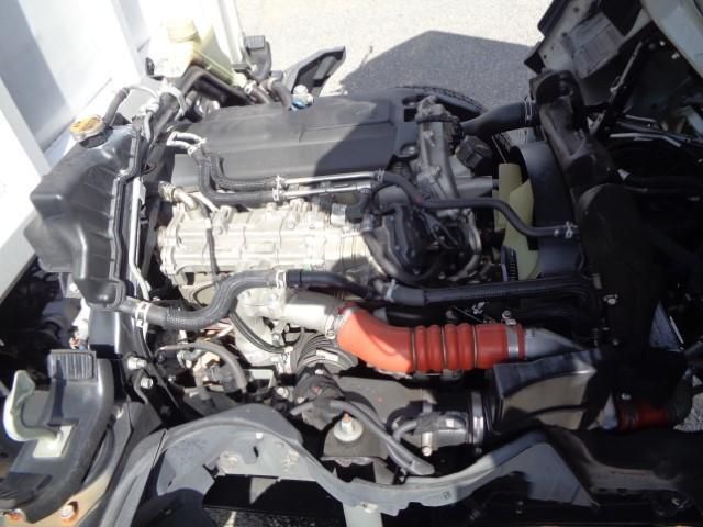 MITSUBISHI CANTER 2018