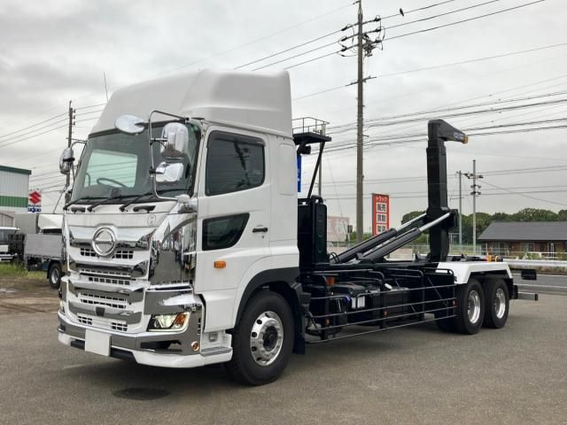 HINO PROFIA 2024