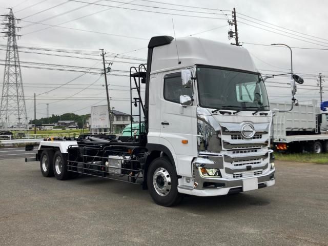 HINO PROFIA 2024