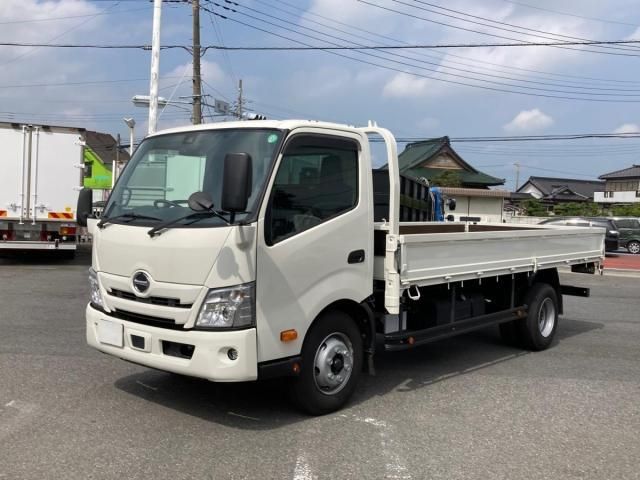 HINO DUTRO 2025