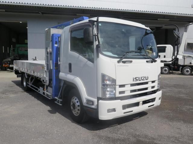ISUZU FORWARD 2012