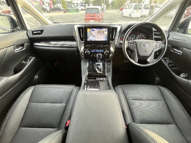 TOYOTA ALPHARD 2020
