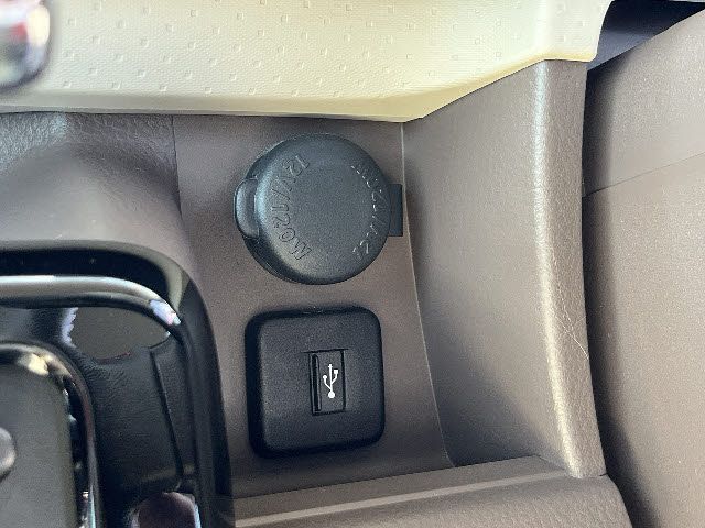 SUZUKI MR WAGON Wit 2015