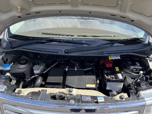 SUZUKI MR WAGON Wit 2015